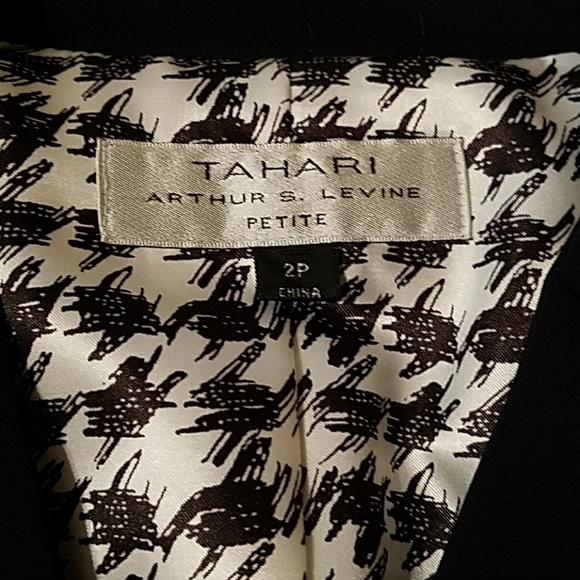 Petite Suit - Picture 6 of 8